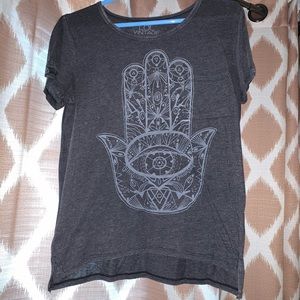 Target hamsa tee